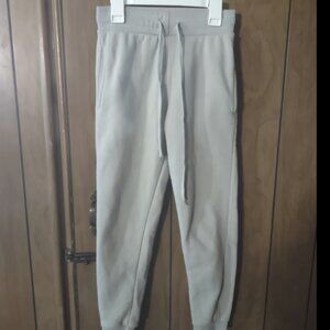 Girls Real Essentials Size Large Sweatpants